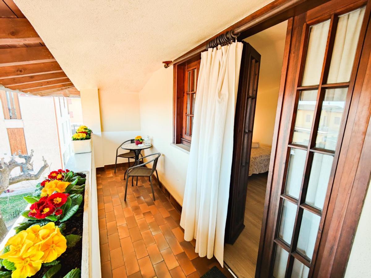 Albergo B&B Tenesi Manerba del Garda Bagian luar foto