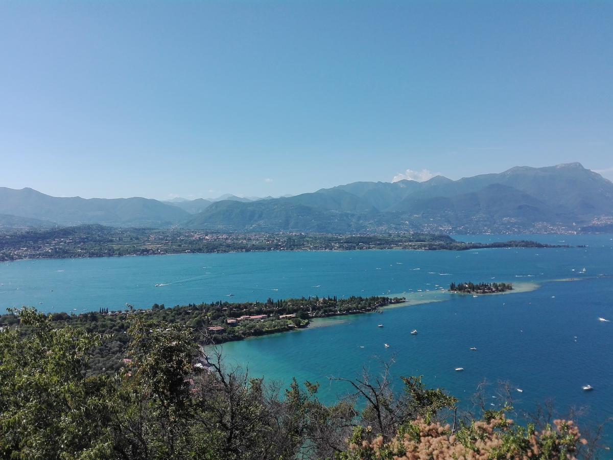 Albergo B&B Tenesi Manerba del Garda Bagian luar foto